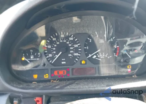 2005 BMW 325I from USA, damaged, VIN WBAET37415NJ84766